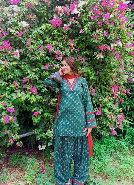 Nsr 902 Heavy Pure Natural Crepe Readymade Farshi Salwar Kameez